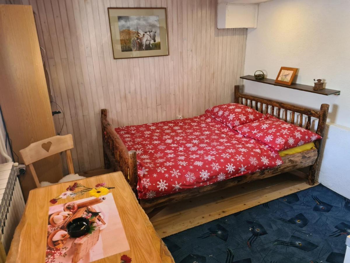 Villa Rustika Τζαχορίνα Εξωτερικό φωτογραφία